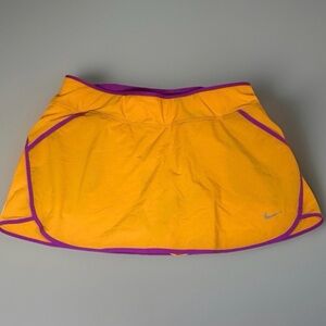 Nike Womens Shorts  Skirt Medium Orange Athletic Lined Running Dri Fit Gym